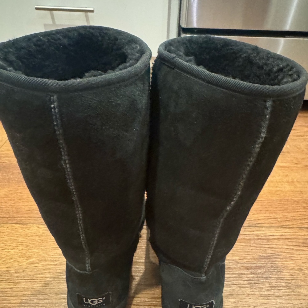 UGG Women's Classic Tall Black Winter Boots - Picture 11 of 15